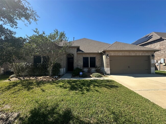 Building Photo - 6329 Clearwater Dr