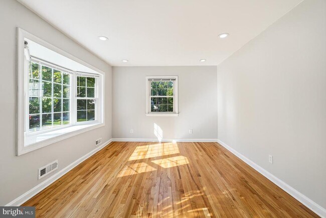 Building Photo - 4107 Mitscher Ct