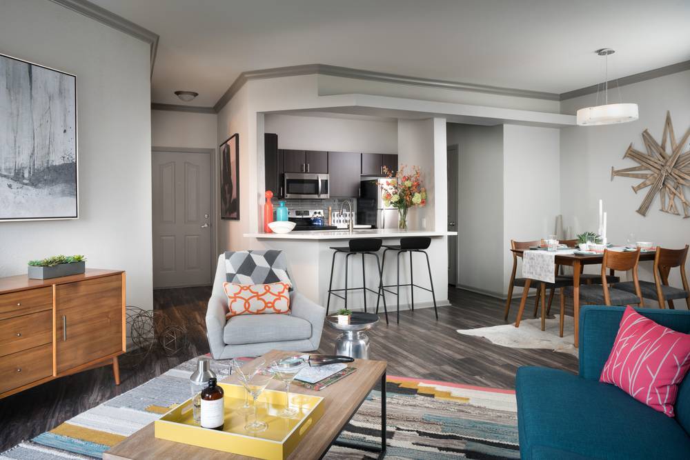 Foto principal - Lakeline Parmer Lane| 6 Weeks Free | Poste...