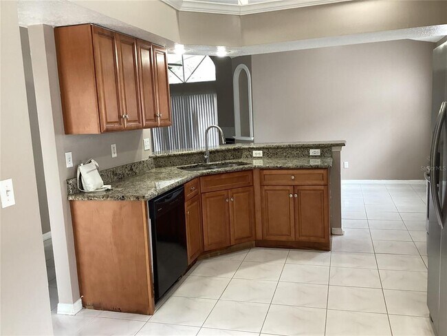 Foto del edificio - 572 Lancer Oak Dr