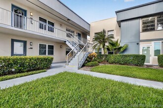 Building Photo - 770 Normandy Trail