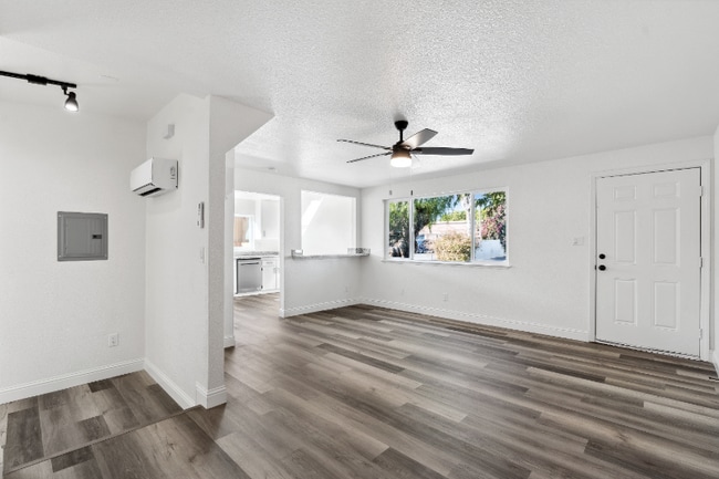 Building Photo - 1709 Noia Ave