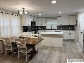 Building Photo - 4269 Clinton St