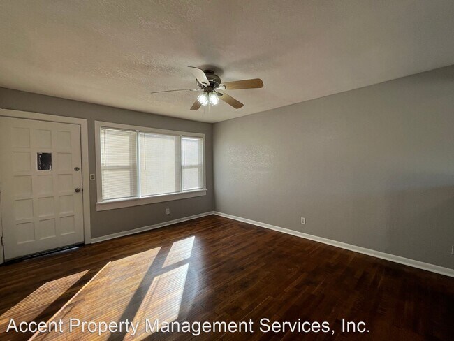 Foto del edificio - 3 br, 1 bath House - 6807 East Haskell Street