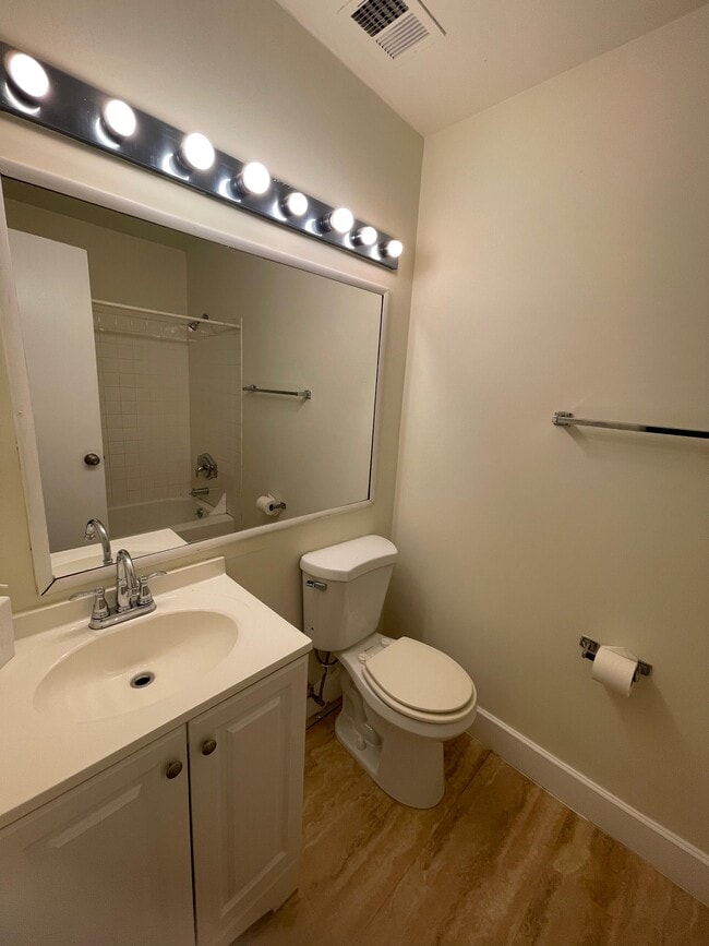 Foto del edificio - Twin rivers- F2