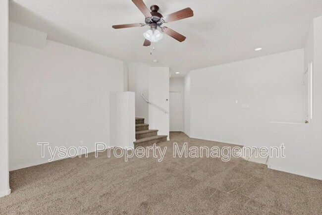 Foto del edificio - 5648 Valle Alegre Pl NW