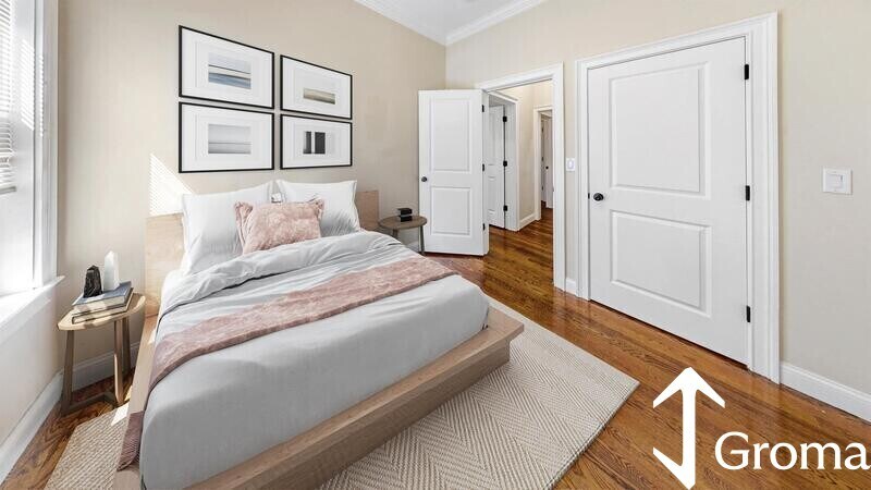 Primary Photo - 19 Perrin St