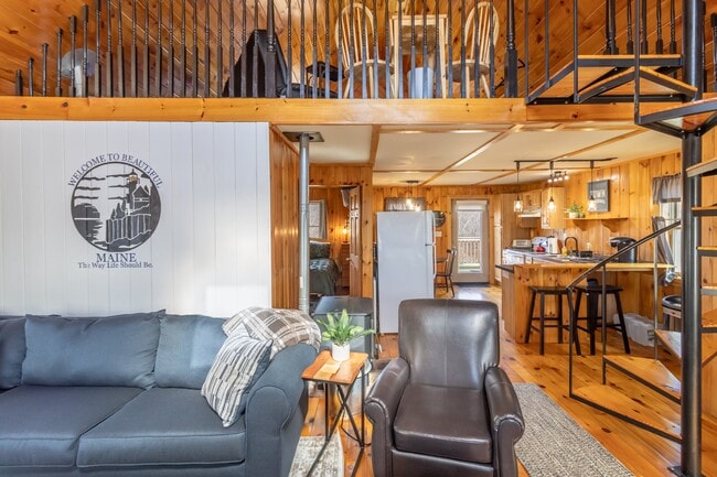 Building Photo - 1172 Bar Harbor Rd