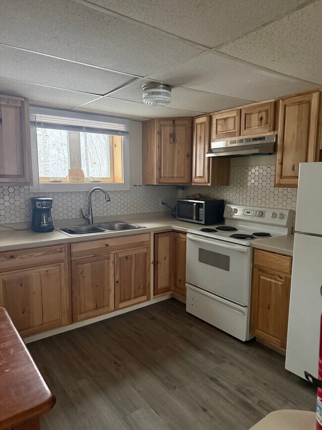 Foto del edificio - 3748 Swenson Ave