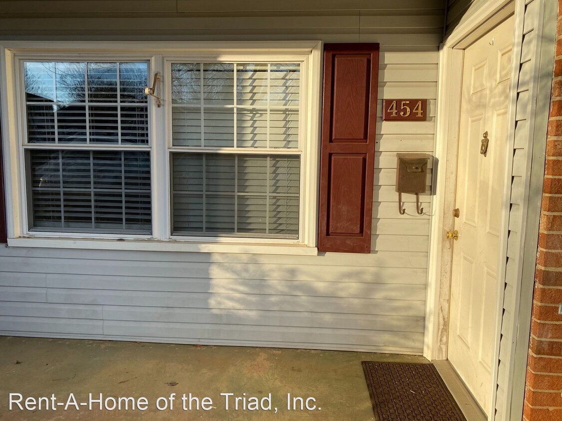 Primary Photo - 2 br, 2 bath House - 434 Muirs Chapel Road