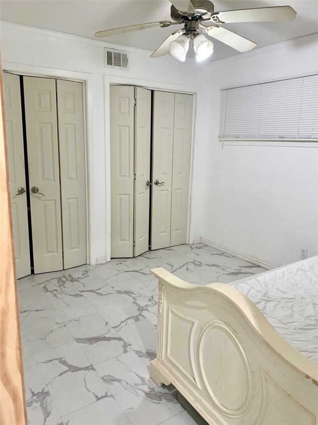 Foto del edificio - 909 Silber Rd