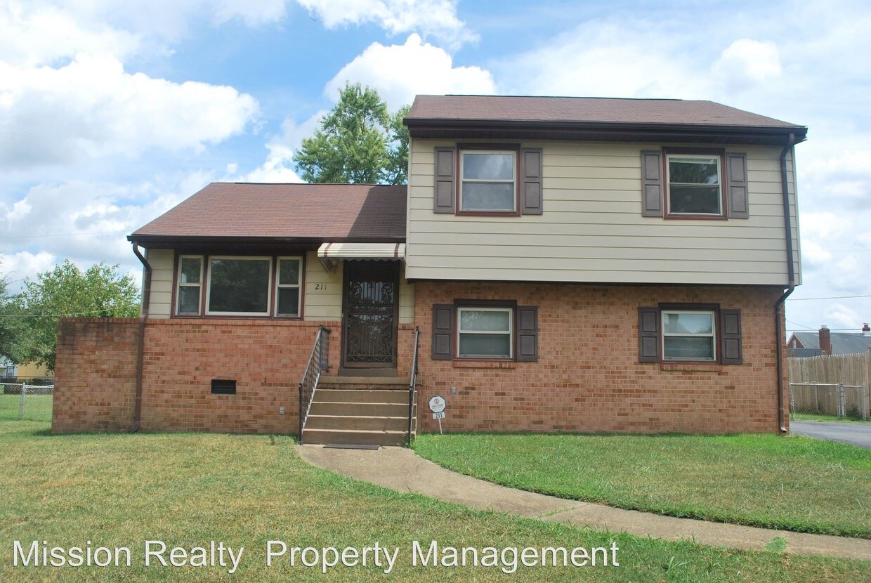 Primary Photo - 3 br, 2 bath House - 211 Gawain Drive