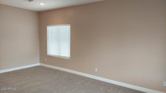 Building Photo - 12838 W Indianola Ave