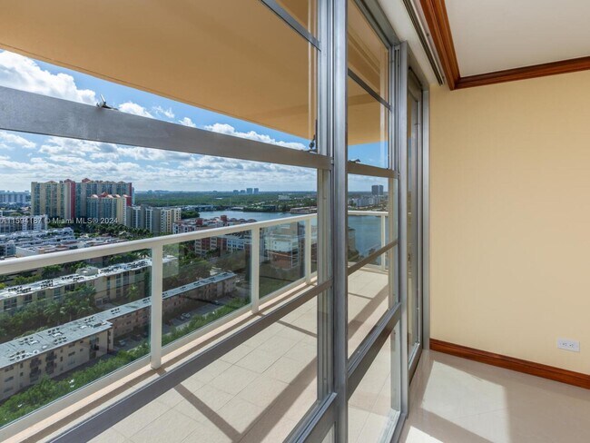 Foto del edificio - 230 174th St