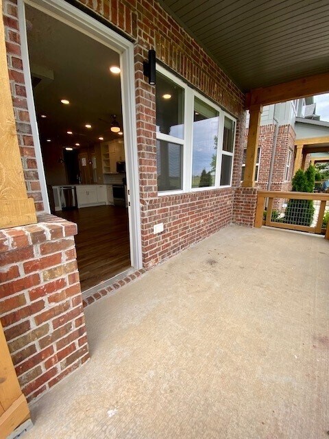 Foto del edificio - 1701 W Deane St