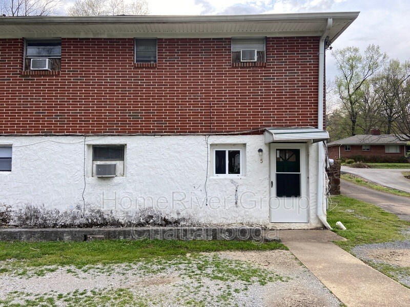 Primary Photo - 4223 Tacoma Ave