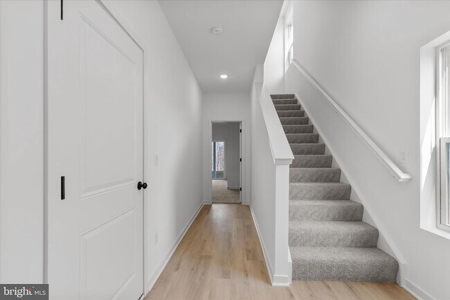 Foto del edificio - 36121 Wilderness Shores Way