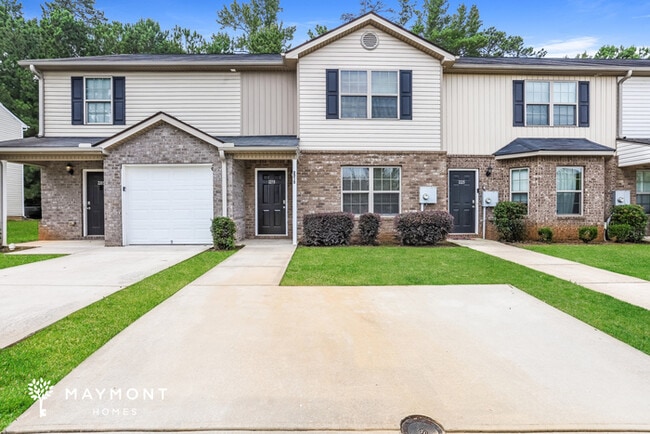 Building Photo - 2215 Marlin Dr