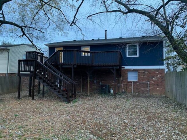 Foto del edificio - 1808 The Meadow Rd