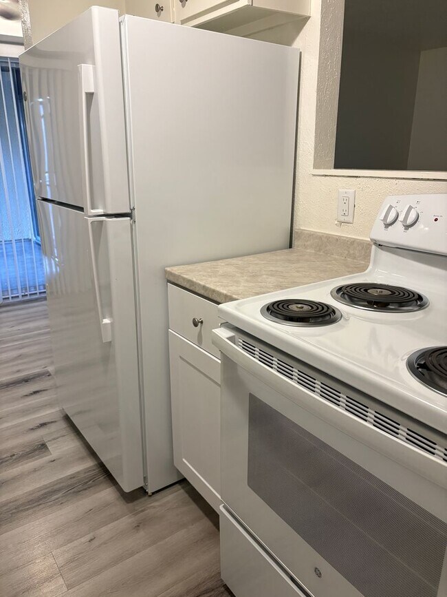 Foto del edificio - Northeast Condo