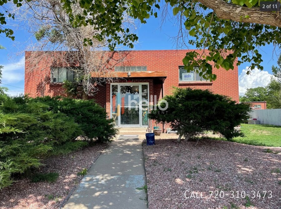 Foto del edificio - 2524 Joliet St