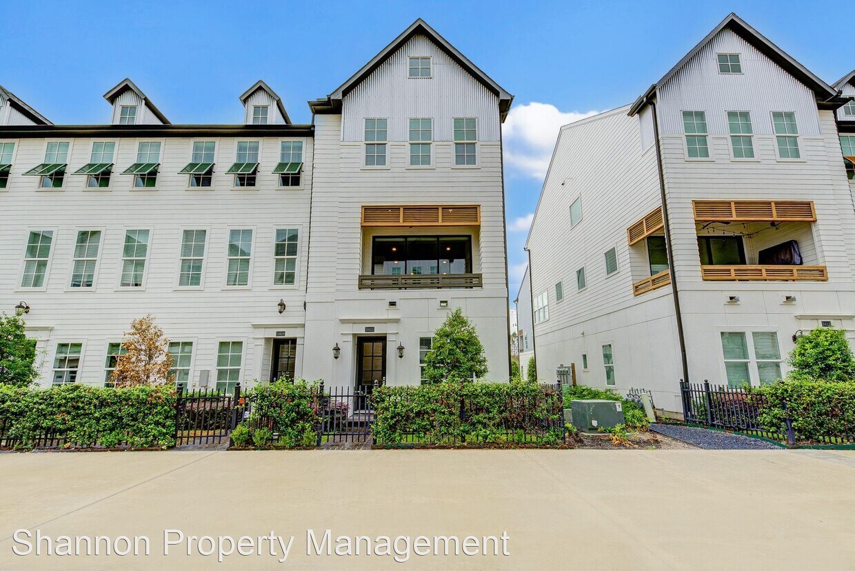 3 br, 3.5 bath House 3411 Timbergrove Oa... House Rental in Houston