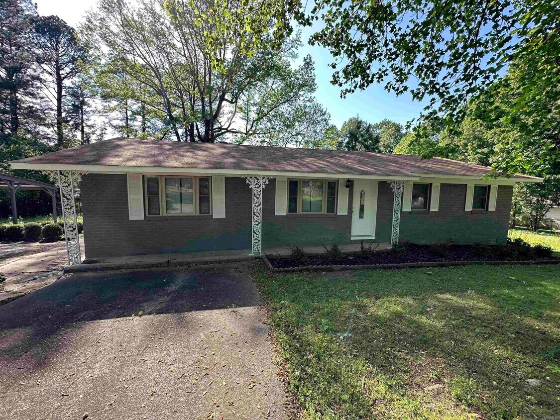 Primary Photo - 10212 Stardust Trail
