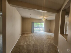 Building Photo - 140 Wexford