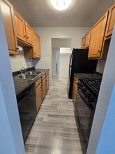 Building Photo - 639 Trace Dr