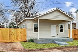 Building Photo - 1603 Bigelow St