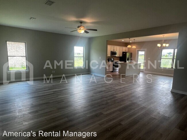 Foto del edificio - 3 br, 2 bath House - 821 Ginger Lee Street