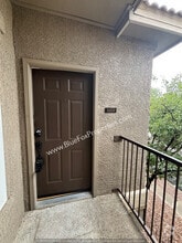 Building Photo - 1500 E Pusch Wilderness Dr