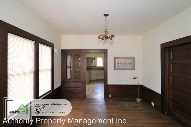 Building Photo - 2 br, 1 bath House - 1348 Trinity