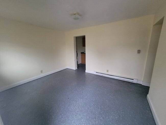 Building Photo - Pursley Court Apartments