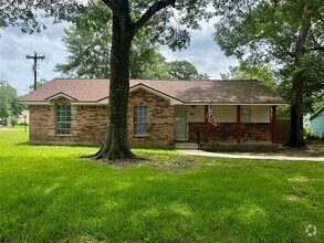 Building Photo - 19471 Tall Pines