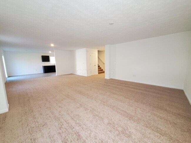 Foto del edificio - 15 Clinchfield Ct