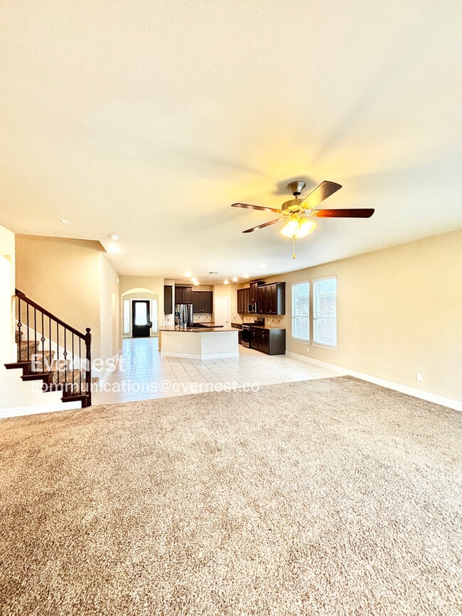 Building Photo - 3413 Collingham St
