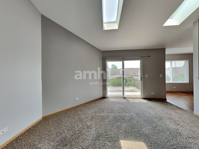 Building Photo - 1717 Peachtree Drive