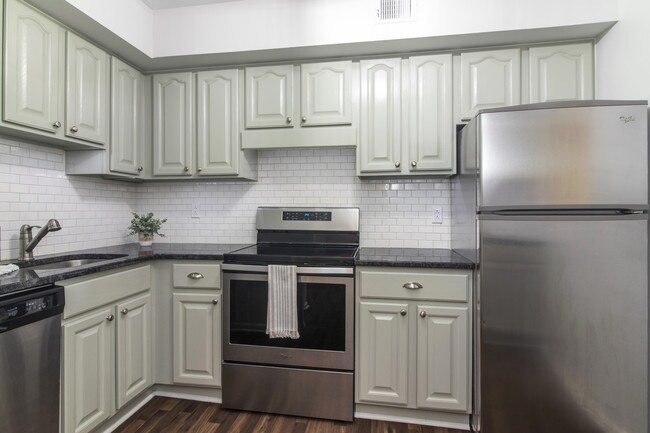 Foto del edificio - 27 Wingate Ct