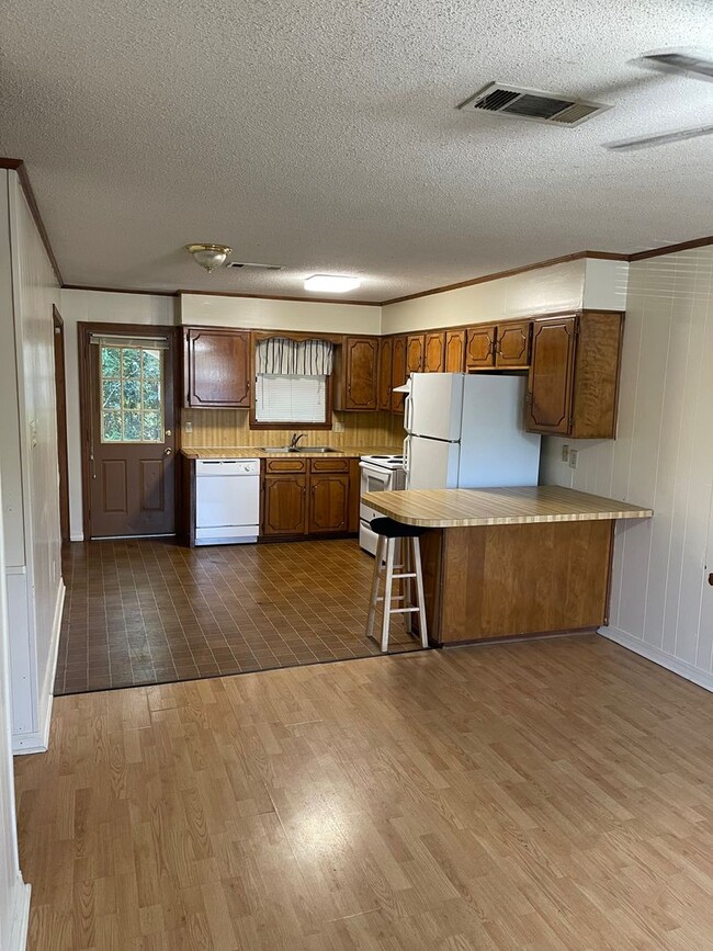 Building Photo - Two bedroom duplex on Sybil Drive.