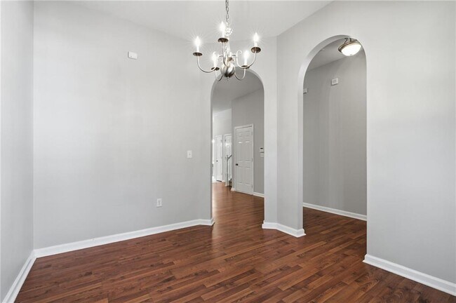 Building Photo - 218 Ranier Ct.