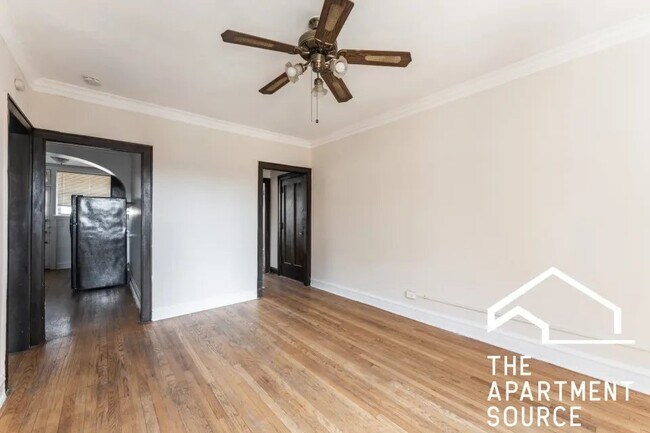 Foto del edificio - 2105 Grove Ave
