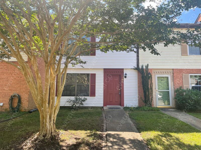 3204 London Company Way, Williamsburg, VA 23185 Townhome Rentals in