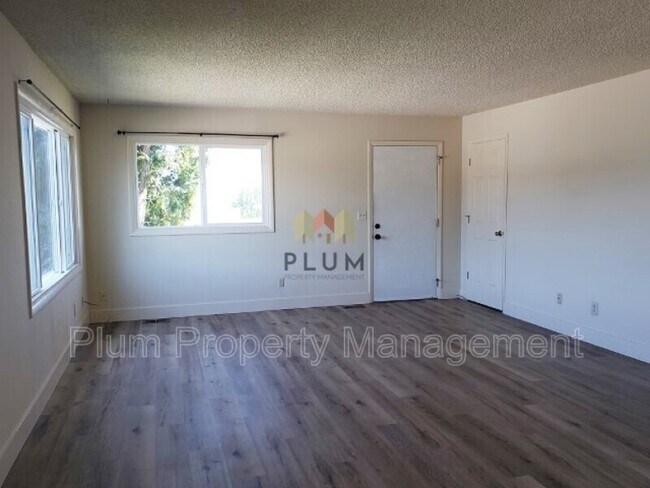 Building Photo - 5602 Bridger Ct