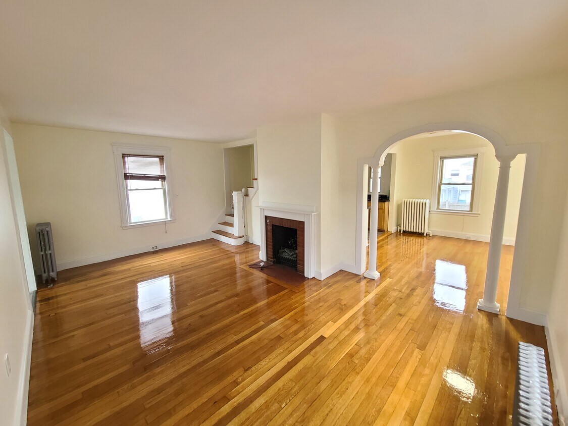 262 Belmont St Unit 1, Quincy, MA 02170 Apartments in Quincy, MA