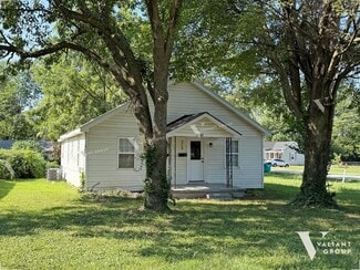 Building Photo - 2958 W Nichols St