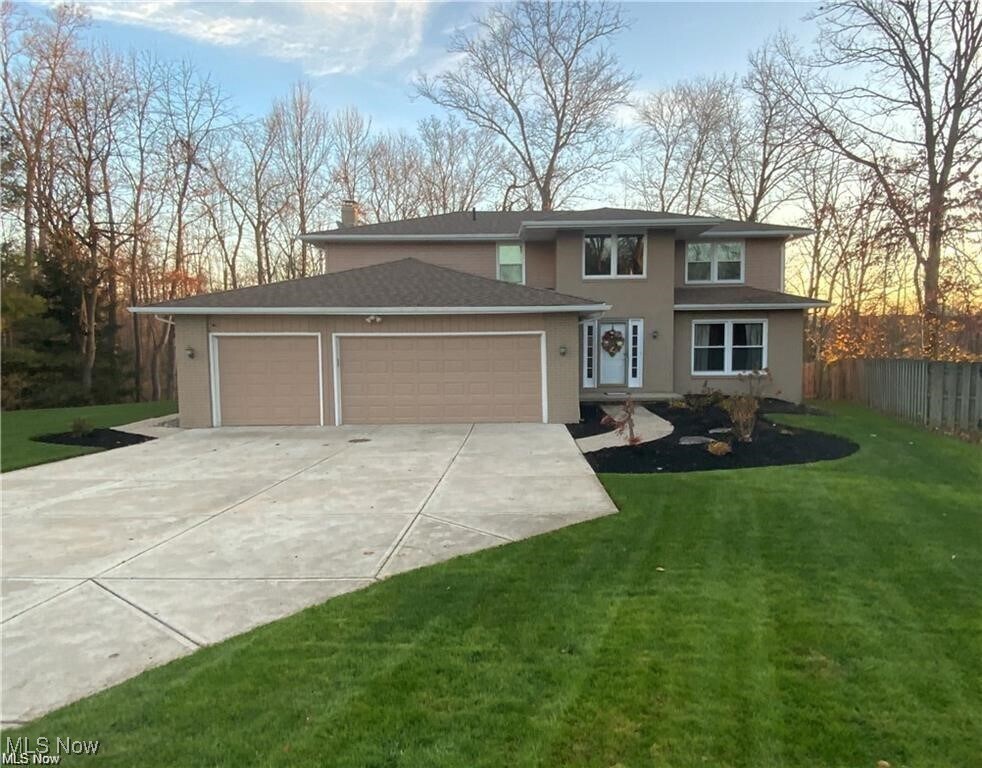 Primary Photo - 37445 Fawn Path Dr
