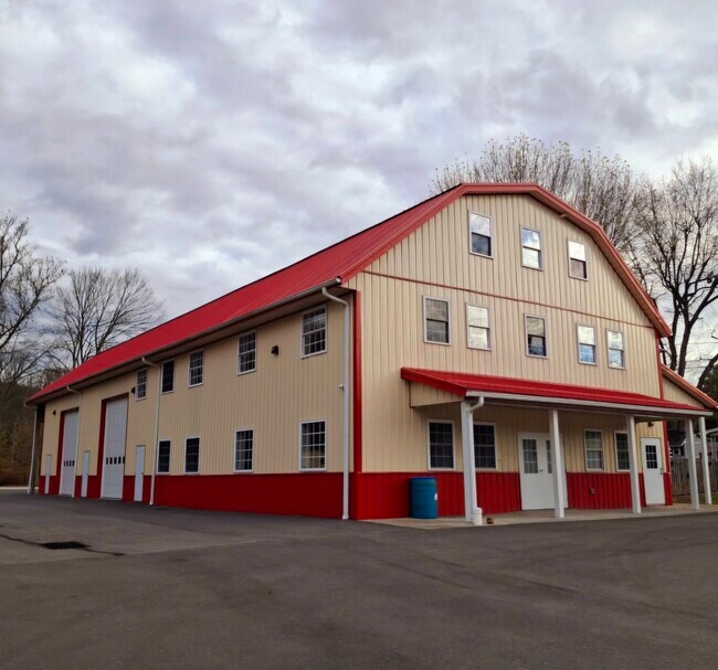 Building Photo - 1357 US-30