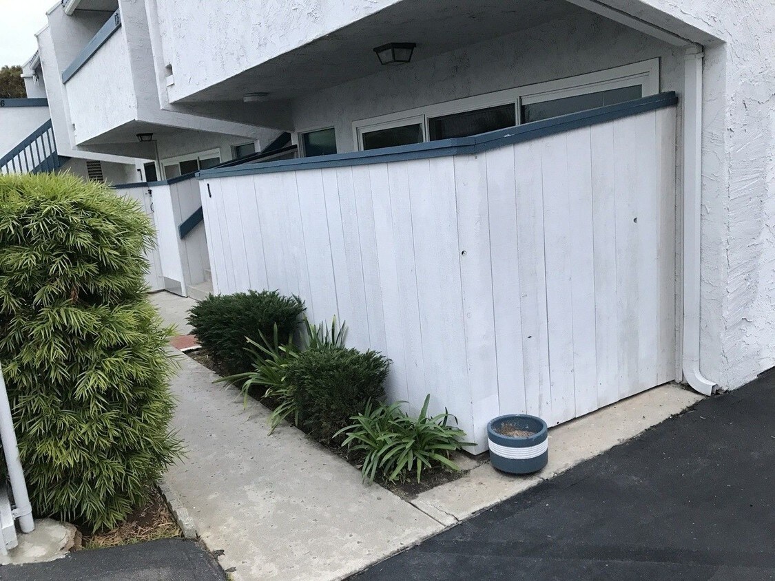 Foto principal - 376 Juniper Ave