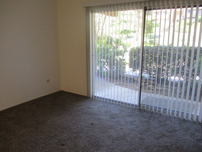 Foto del edificio - Lake Murray Condos. Spacious 2 Bdr 1 Ba 1s...